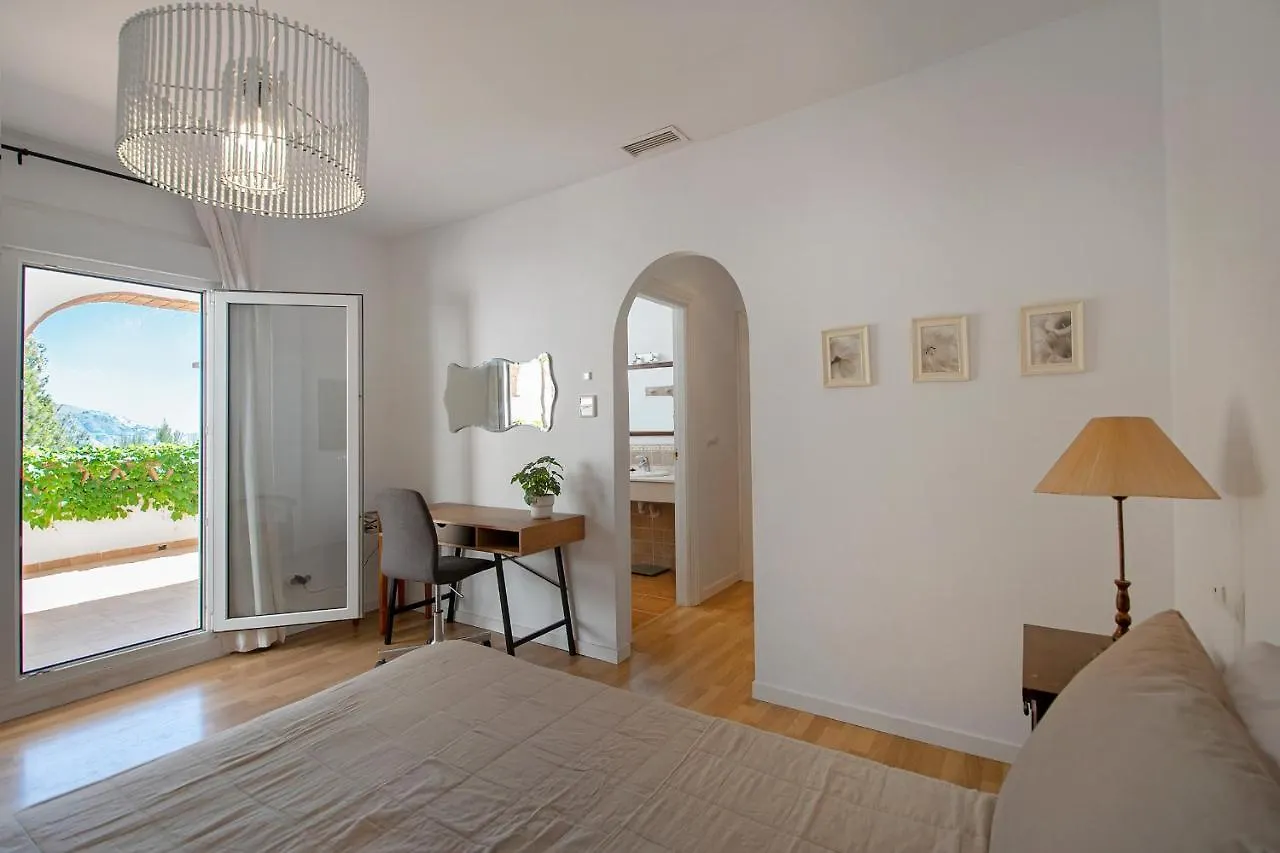 Lovely Villa With Jacuzzi And Heated Pool Almunecar