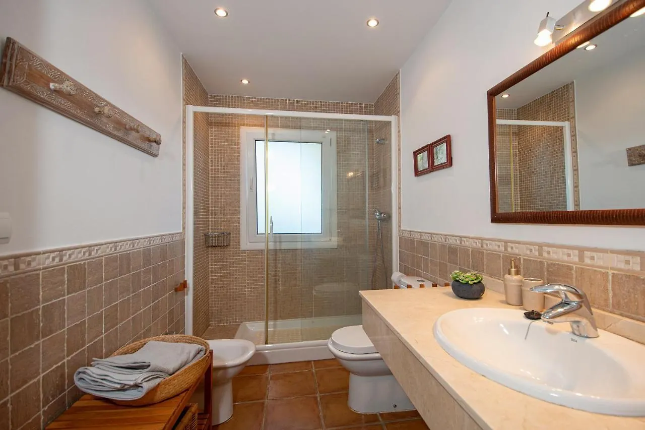 Lovely Villa With Jacuzzi And Heated Pool Almunecar 0*,  Spain